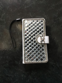 iPhone 11 bling wallet case