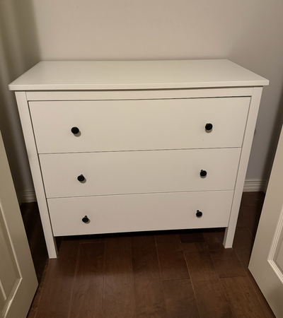 Selling white 3-drawer dresser, View more