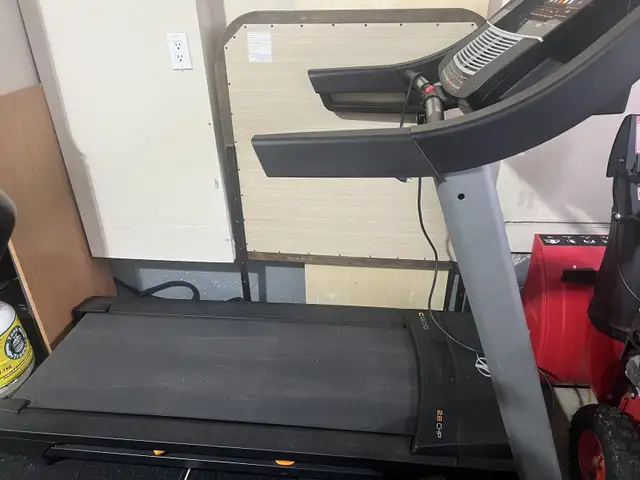 treadmill,  in Other in Mississauga / Peel Region - Image 2