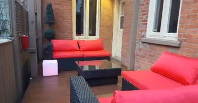 Huge 4 bedroom house - $200/day