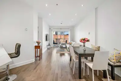 2 bed+ 1 bath+ 1 office NDG