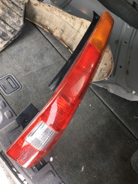 03 Honda CRV Right tail light 