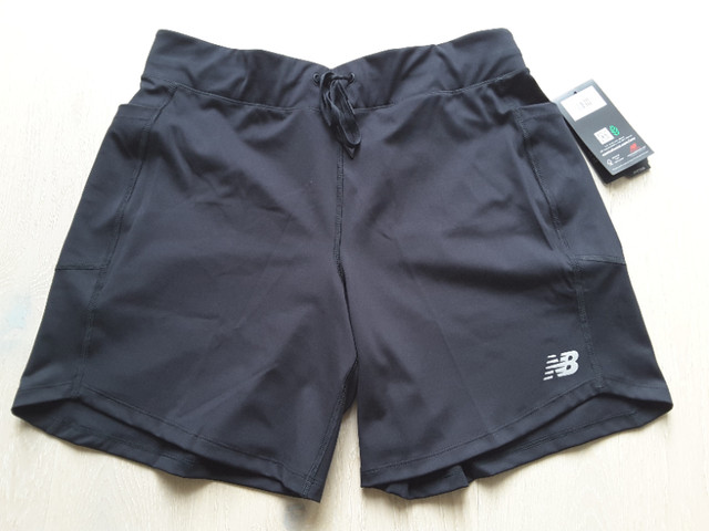 BN New Balance Women Impact Run Short 7 Inch WS11238 in Women's - Other in City of Toronto - Image 2