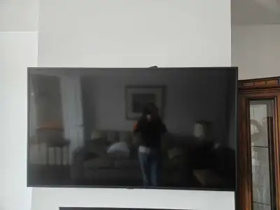 SAMSUNG 55” SMART LED TELEVISION  With Wall Bracket, View more