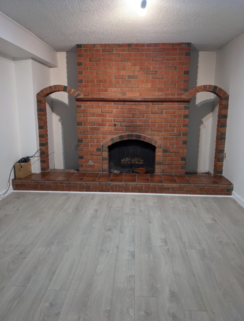lower 2 bedroom suite for rent in Rosscarrock 2