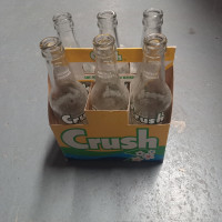 6 pack crush container with bottles