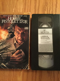 Cassette VHS L'homme au pistolet d'or (James Bond) à vendre