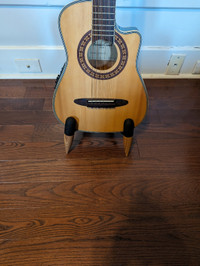 Wooden guitar stand - virtually unused