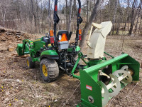 John Deere 1025R tractor for sale