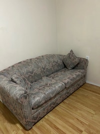 Couch for Sale Calgary Alberta Preview