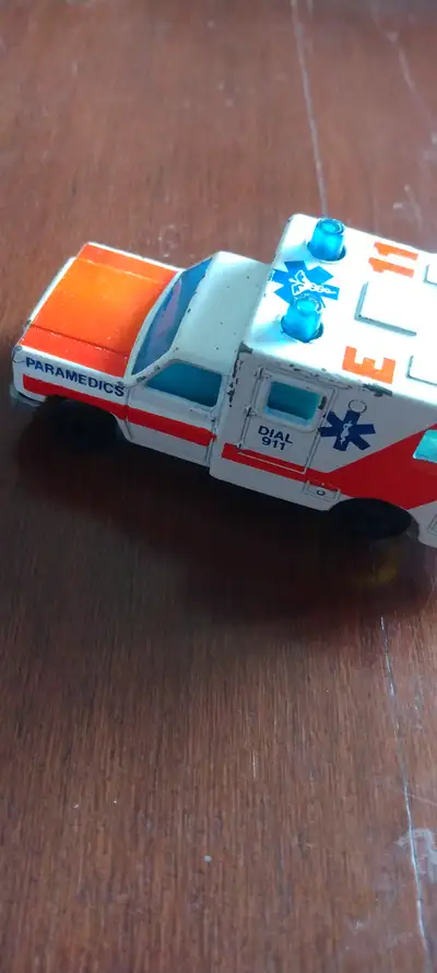 Vintage 1977 White Ambulance Matchbox Car Toy | Rare Old School Car
