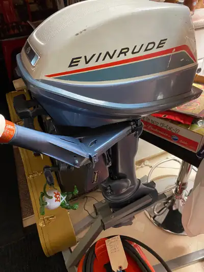 1966 Evinrude vintage outboard boat motor 6 hp.( I may have a restored tank at extra cost) More pics...