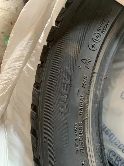 255/50 R19 107T Winter Tires for an SUV for sale. Bridgestone Blizzak Brand Retail price $350-$375 +...