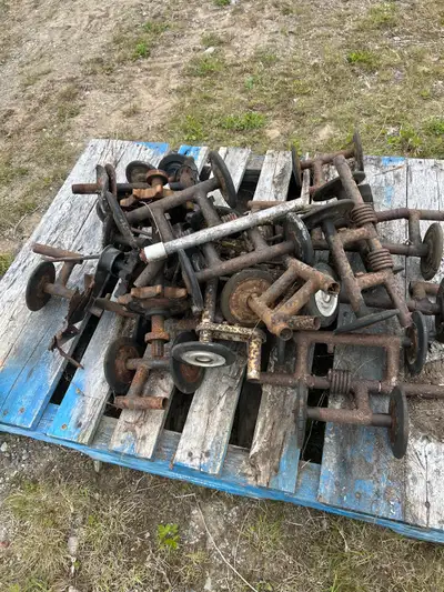 Vintage parts for 70s Ski doo Idlers and boggie wheels…