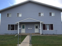 3 Bed 1.5 Bath Suite in 4 plex in South Avondale Avail Now!