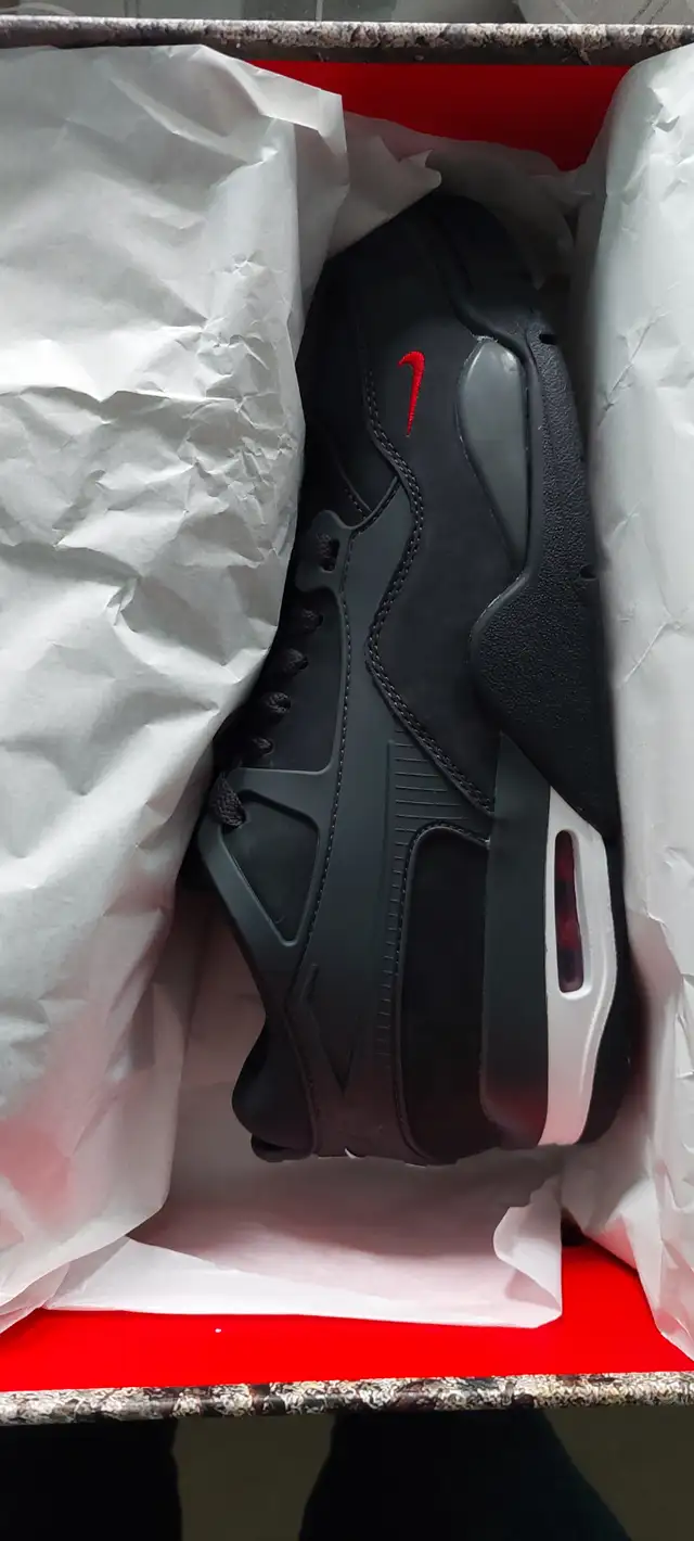 Jordan 4 RM SP size 9.5 in Men's Shoes in Mississauga / Peel Region - Image 3