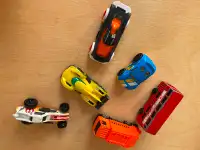 Lot de petites voitures pour enfants (t135)