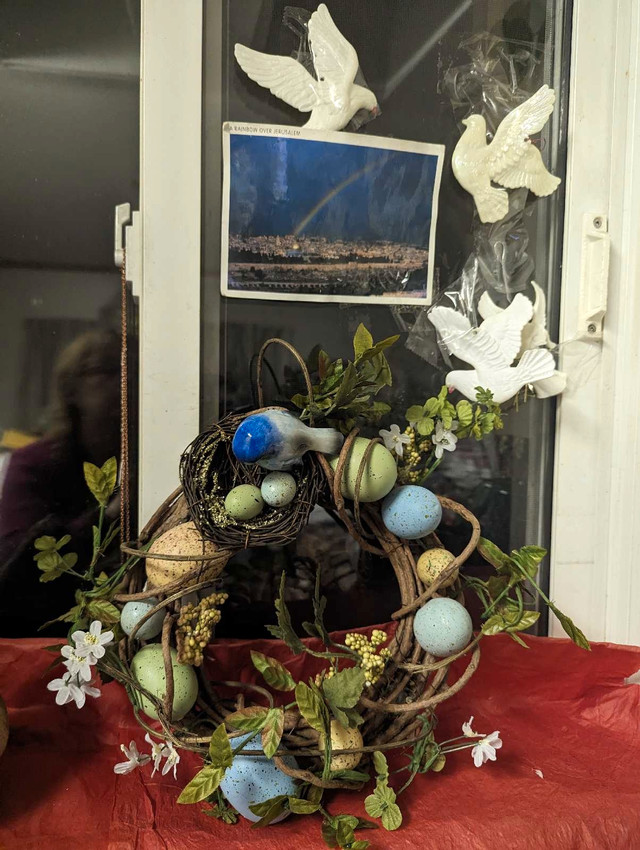 New Easter Egg Wreath with Birdie her Nest four Easter candles in Holiday, Event & Seasonal in Cranbrook - Image 3