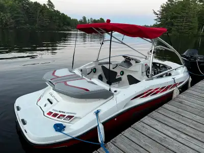 2005 seadoo speedster 200 twin rotax supercharger 20ft boat. Supercharge was rebuilt about 25-30 hrs...
