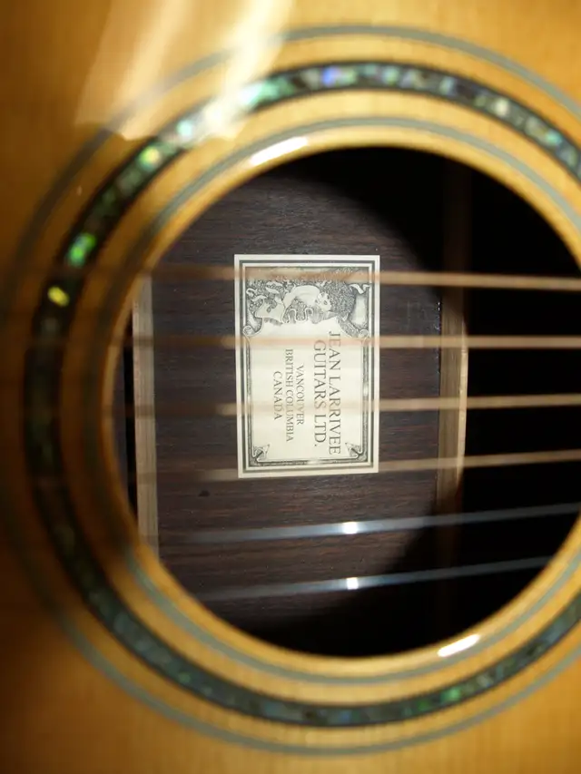 Larrivee L-10 NAMM 2000 Collectors Edition Acoustic Guitar in Guitars in Ottawa - Image 5