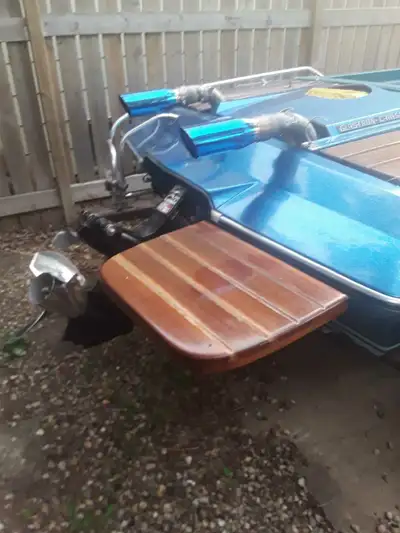 79 glasstron cvx 18 350 shev motor has lots of upgrades msd spark box msd distributor holly carb ,sk...