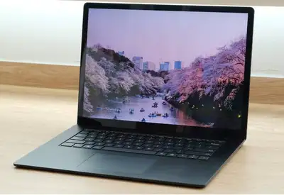 Surface Laptop 2, 4Core i7, 8GB, 256GB SSD, 13.5''touch, Win 11, View more