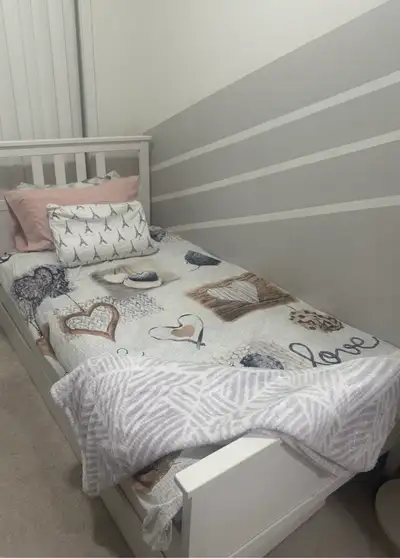 Beautiful furnished room for rent with private bathroom in nice and save neighborhood. Close to Cent...