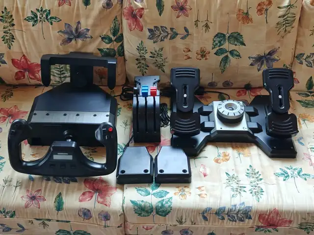 Logitech Flight Yoke with Throttle and Pedals