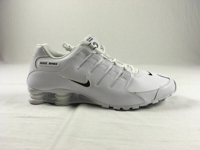 Nike Shox Brand New Size 14 White/White dans Chaussures pour hommes  à Ville de Montréal