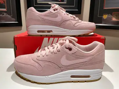 Nike Air Max 1 SD Prism Pink SKU: 919484-600 Size: 9.5 Men’s /11.0 Women’s Box: Included Price: 290...