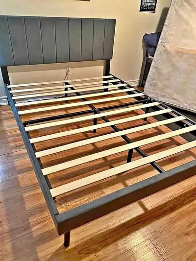 URGENT CLOSING DOWN SALE!! BEDS & MATTRESS with BOX !!, View more
