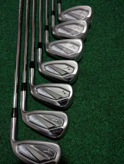 Mizuno JPX 925 Hot Metal 5-PW, GW  Excellent to Like New, View more