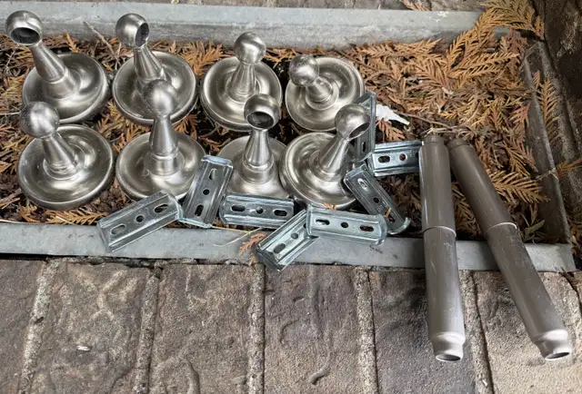 6 High End Satin Nickel Bathroom Towel Bar Brackets in Plumbing, Sinks, Toilets & Showers in Regina - Image 10