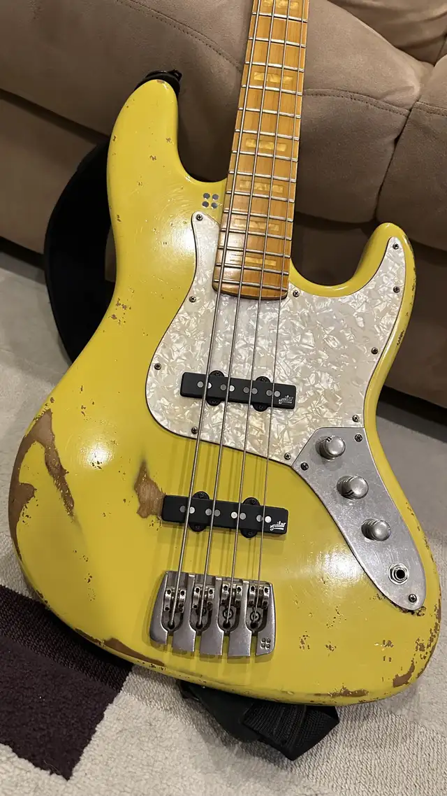 Sale Pending - Sandberg California TSBS Bass w/ Aguilar PUs in Guitars in Markham / York Region - Image 3
