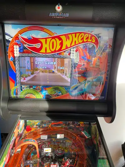 Hot Wheels Deluxe Pinball Machine, View more