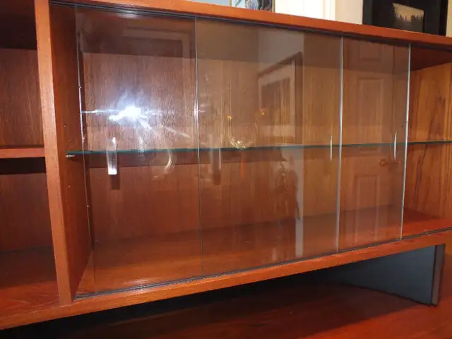 TEAK TAMBOUR BUFFET HUTCH SIDEBOARD MCM in Hutches & Display Cabinets in Barrie - Image 6