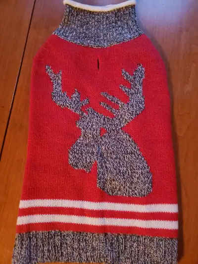 PET SWEATER, View more