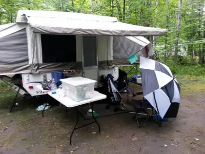 This camper has been in storage last 6 years so this is the only photo I have. It is exceptionally c...