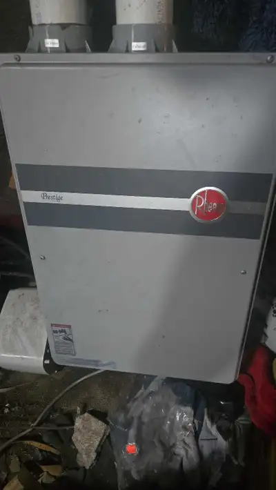 Rheem CRTGH-95DVLN Hotwater on demand, View more