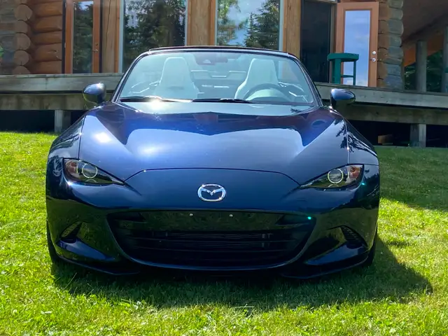2021 MX5 Mazda convertable542978523016079361