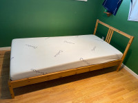 Twin bed with mattress 