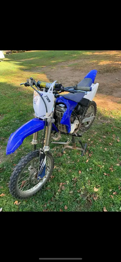 2010 yz85 works amazing fires up half a kick fast little bike well taken care of perfect grading day...