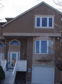 Beautiful 3 Bedroom Townhouse for rent in Oakville