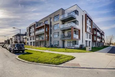 5 and 1/2 Condo for rent in Brossard