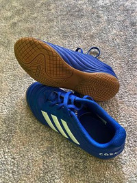 Boys Adidas Copa Indoor Soccer Shoes