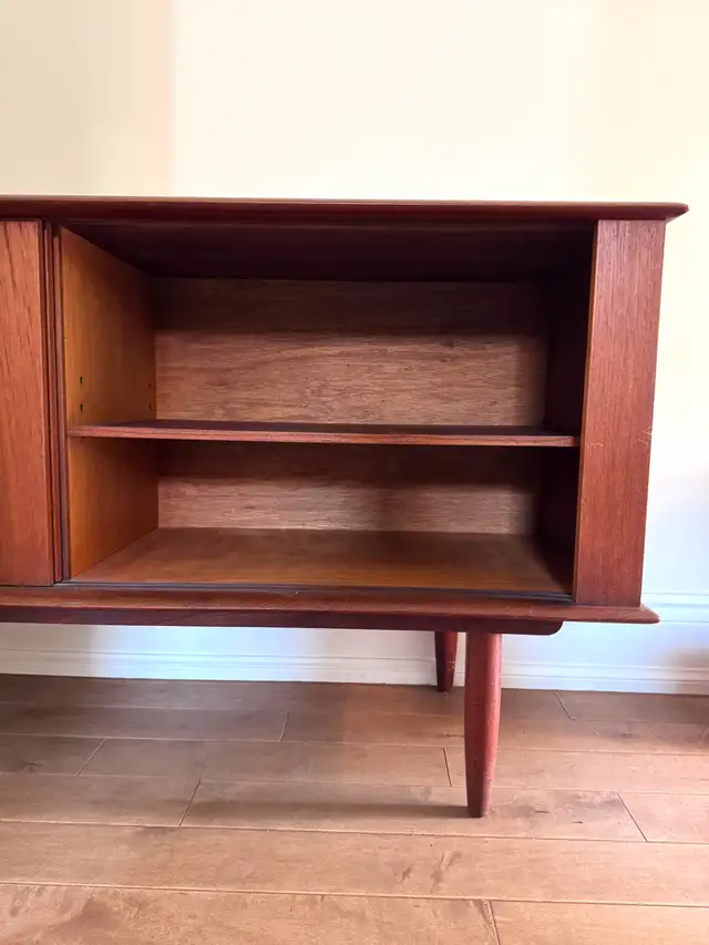 Mid Century Modern Teak Sideboard – Scandinavian Danish Style in Hutches & Display Cabinets in City of Toronto - Image 6