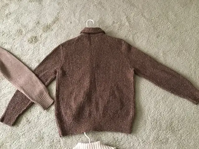 SWEATERS FOR MEN OR TEENAGERS. 735 in Men's in Calgary - Image 9