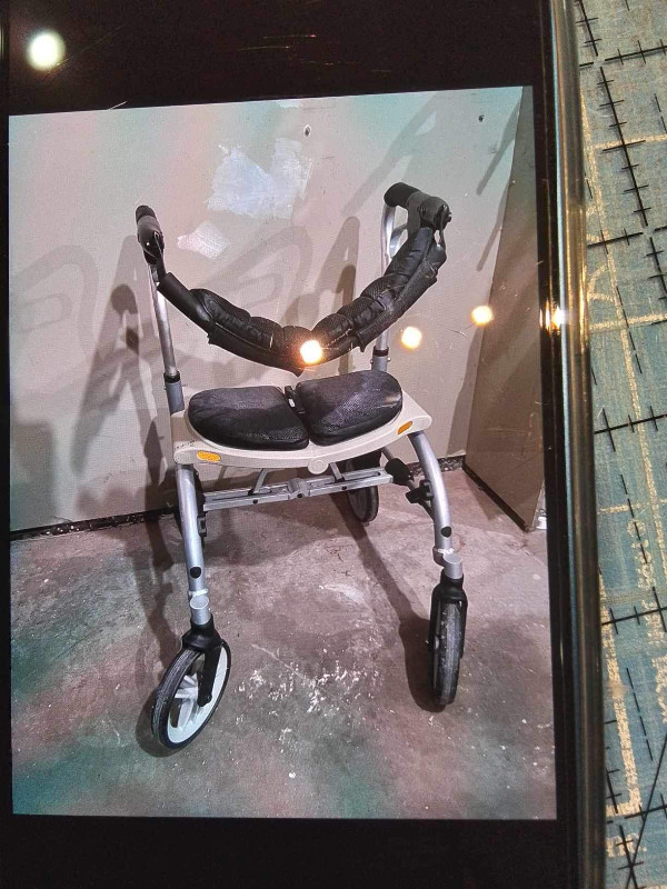 4 wheeled walker with seat in Health & Special Needs in Saint John - Image 3