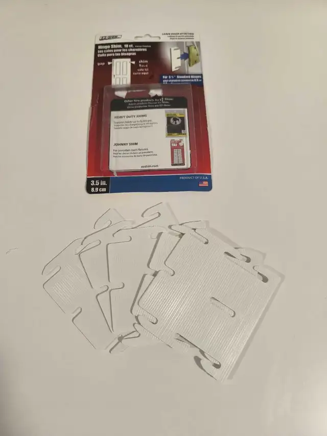 15x Cales pour charnières EZ-Shim Hinge Shim 3.5 inch in Windows, Doors & Trim in City of Montréal - Image 4