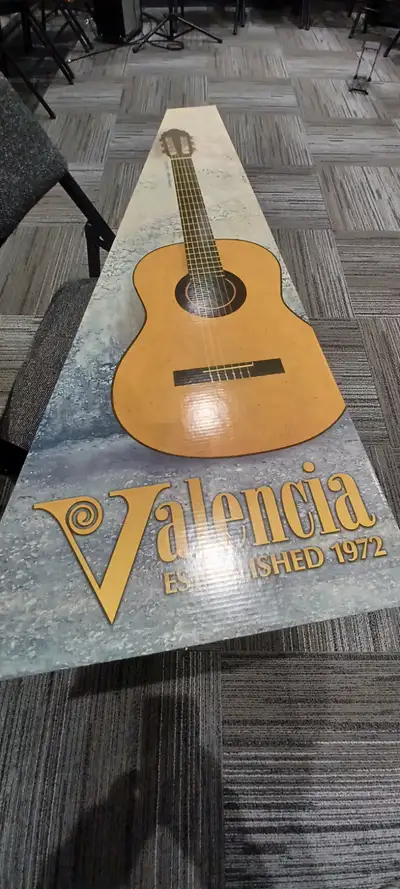 New Guitar 'VALENCIA' 3/4, View more